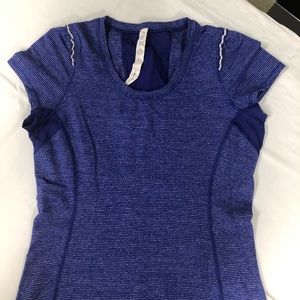 EUC Lululemon SS Blue Star Runner - Size 10